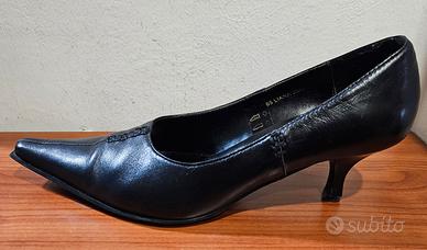 Scarpa elegante con tacco Spazio 38,5