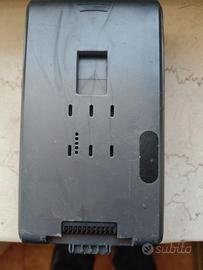 due batterie aspirapolvere honiture