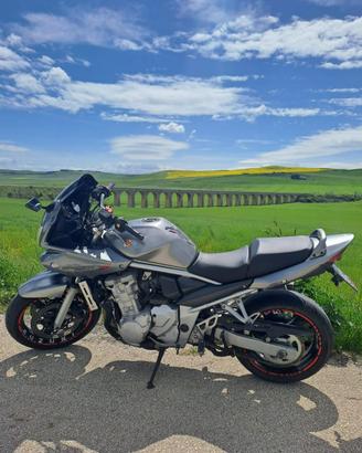 Suzuki gsf 650 s