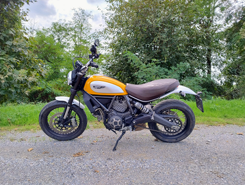 DUCATI SCRAMBLER 800 Classic