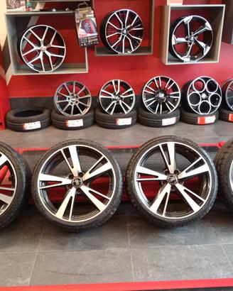 Cerchi e pneumatici Audi Rs3 19 pollici usati