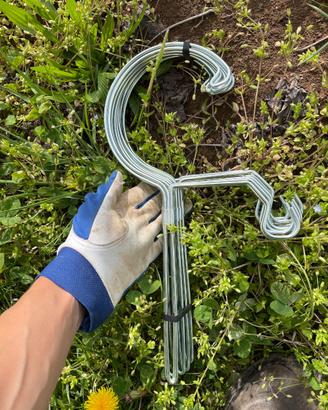 Ganci acciaio inox per trappole insetti