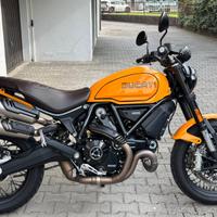 DUCATI SCRAMBLER 1100 TRIBUTE PRO