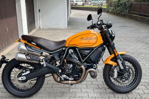 DUCATI SCRAMBLER 1100 TRIBUTE PRO