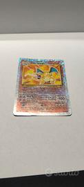 carta Pokemon Charizard reverse holo