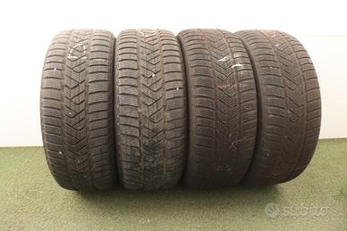 Gomme Pirelli Sottozero 3 225 45 18 inverno
