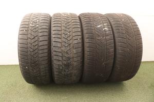 Gomme Pirelli Sottozero 3 225 45 18 inverno