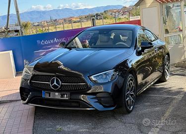 Mercedes E 220
Coupe d Premium Plus 4matic 