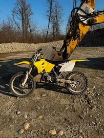 Suzuki rm 125