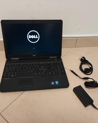 Dell Latitude E5540 15.6" - 8GB RAM - 128SSD-Win11
