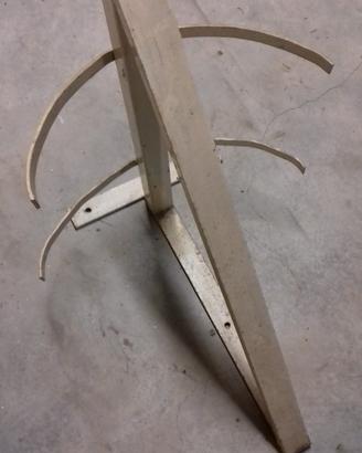 Telaio reggi sella cavallo