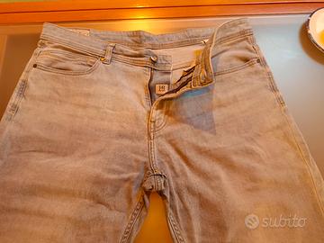 jeans Harmont & Blaine 