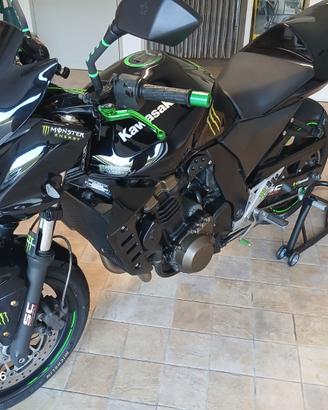 KAWASAKI Z750 NERO