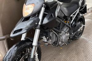 Hypermotard 796 2012