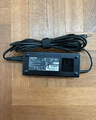 Alimentatore Caricabatterie Toshiba 19V 6.32A 120W