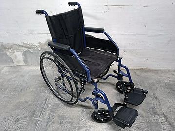 Sedia a rotelle pieghevole