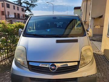 Opel Vivaro Passolungo