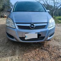 opel zafira benzina/gpl   leggi sotto