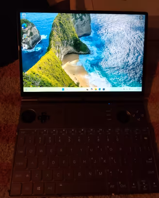 GPD WIN Max 2 modello 2025 PC console gaming 