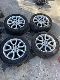 Serie cerchi in lega volvo v40 del 2018 225/50 zr1