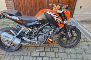 KTM DUKE 125 2016