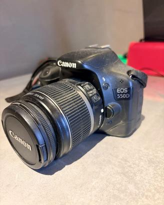 Canon EOS 550D + 18-55 IS