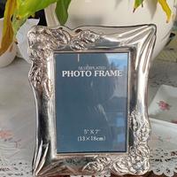 Cornice vintage placcata argento