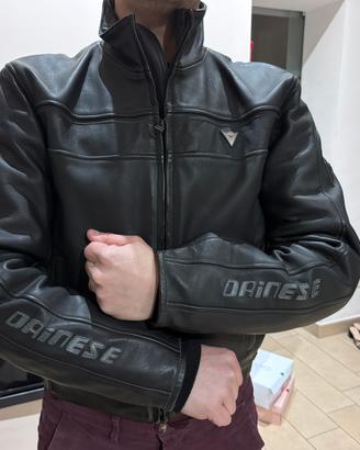 Dainese in pura pelle
