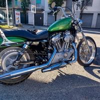 Harley Davidson sportster 883