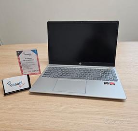 Notebook HP 15,6" Rayzen 7 5825U 16GB 512GB Nuovo