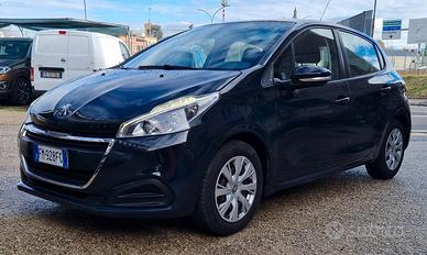 Peugeot 208 5 porte Active NEOPATENTATI