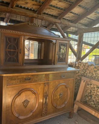 vecchia credenza