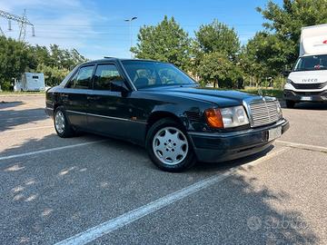 Mercedes-benz 300 W124 - turbo diesel - 6 CILINDRI