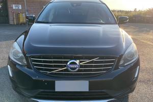 VOLVO XC60 D4 AWN AUTOCARRO N1