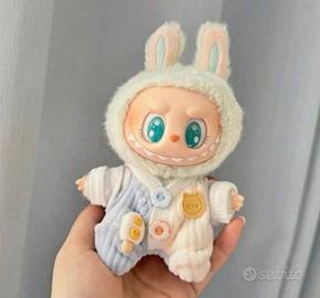 Tutina Pastello azzurro & Crema per Labubu