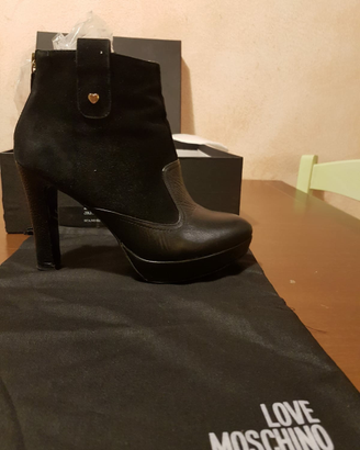 Love moschino originali n. 37