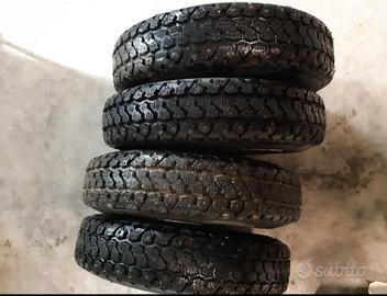 4 Gomme chiodate 135/ r13 