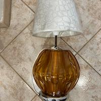 Lampada da tavolo ambra
