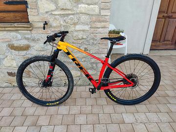 Trek procaliber 9.5 2022 carbonio - Fox 32 120mm M