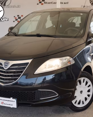 Lancia Ypsilon 1.2 69 CV Silver