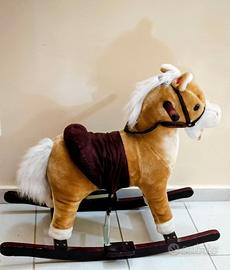 Cavallo a Dondolo