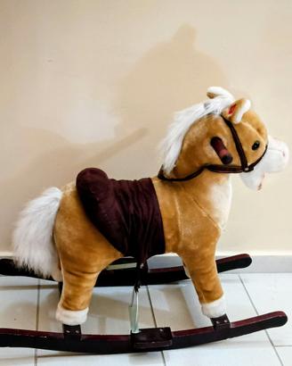 Cavallo a Dondolo