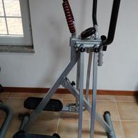 Attrezzo per gambe e braccia