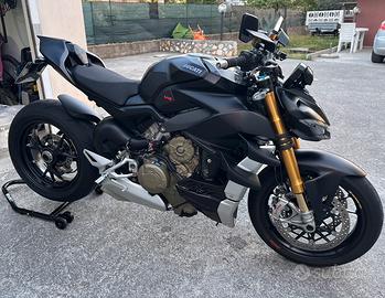 Ducati streetfighter V4S