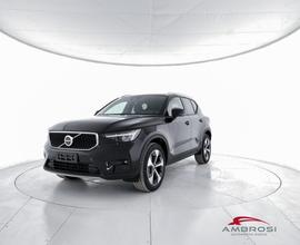 VOLVO XC40 B3 Mild hybrid Benzina Core