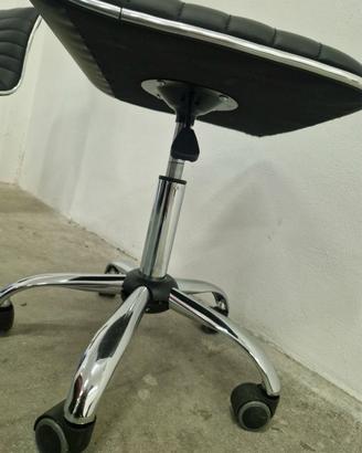 Sedia ufficio ecopelle nera regolabile