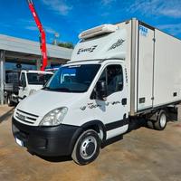 IVECO DAILY 3.0 180CV. FRIGO CON GANCIERA-2010