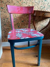Sedia vintage vecchia collezione di design