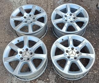 Cerchi in lega Mercedes Classe C W203 R16 - R 16