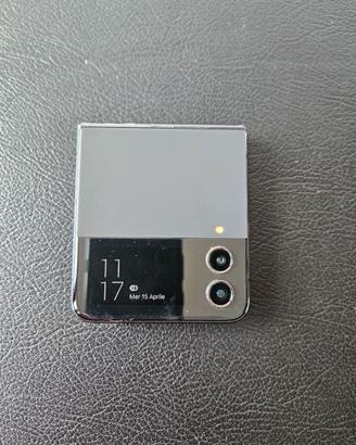 SAMSUNG Galaxy Flip 4 8GB 128GB